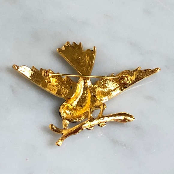 (NEW) Green Blue Brown Enamel Bird on Tree Branch Gold Brooch Pin Rhinestone - Picture 3 of 7